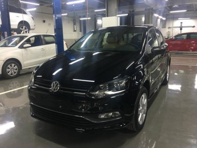 Bán ô tô Volkswagen Polo 2018, màu đen, nhập khẩu