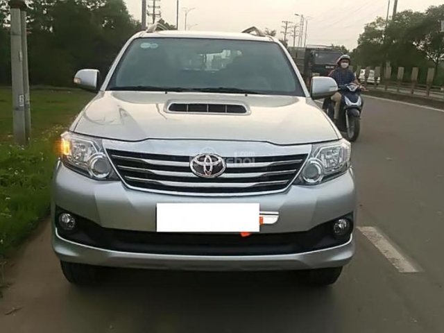 Bán Toyota Fortuner 2.5G sản xuất 2014, màu bạc