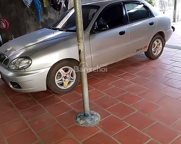 Cần bán xe Daewoo Lanos 1.5 MT đời 2001, màu bạc, nhập khẩu, giá tốt