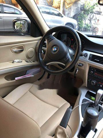 Cần bán lại xe BMW 3 Series đời 2010, màu đen, 620 triệu