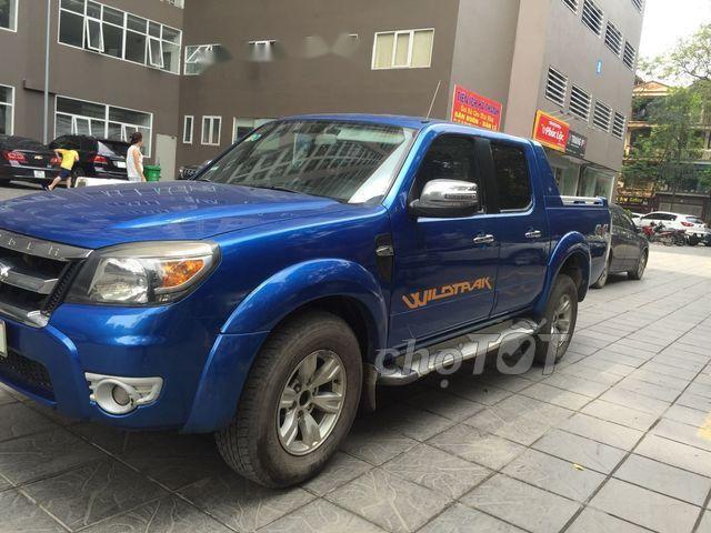 Bán Ford Ranger Wildtrak sản xuất 2011, màu xanh lam chính chủ