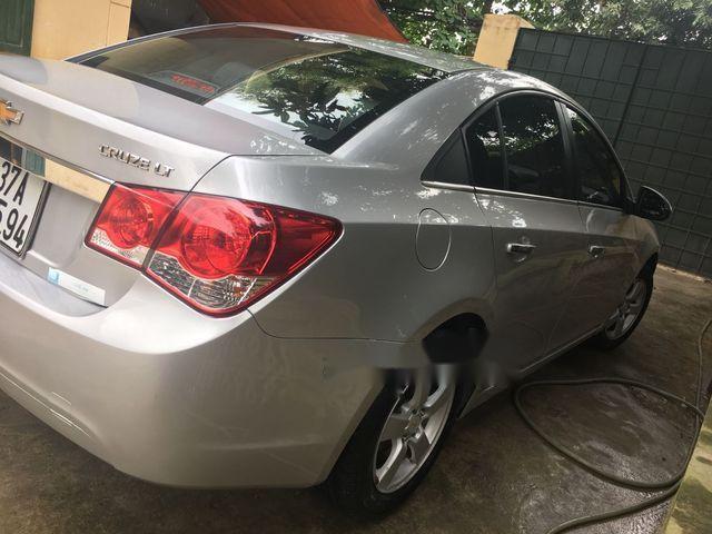 Cần bán xe Chevrolet Cruze 1.8 LT sản xuất năm 2012, màu bạc, nhập khẩu, giá tốt