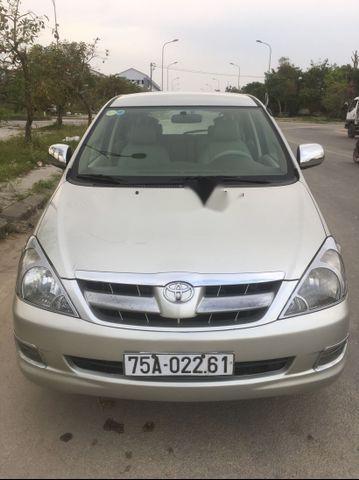 Cần bán gấp Toyota Innova sản xuất 2008, màu ghi vàng 