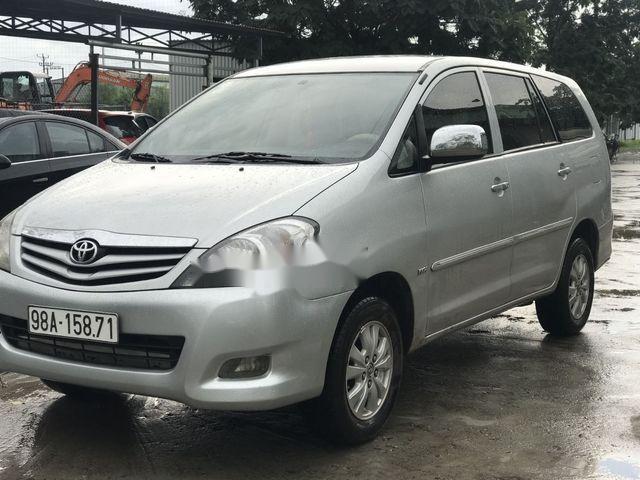 Cần bán xe Toyota Innova G MT đời 2010 chính chủ