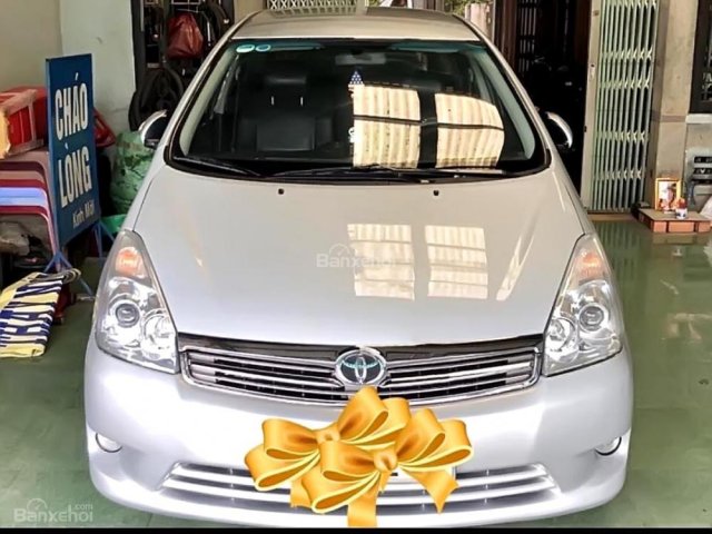 Cần bán lại xe Toyota Wish 2.0 AT 2009, màu bạc, nhập khẩu nguyên chiếc số tự động