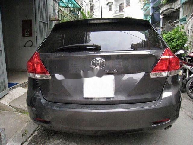 Cần bán Toyota Venza sản xuất năm 2009, màu xám