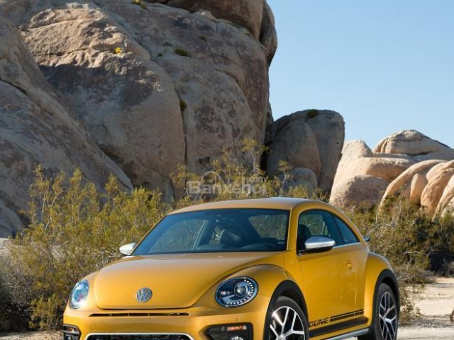 Bán ô tô Volkswagen Beetle E năm 2016, màu vàng, nhập khẩu nguyên chiếc