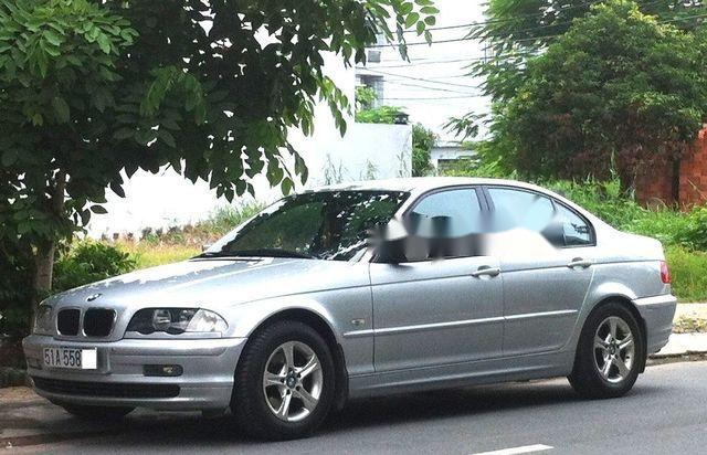 Bán BMW 3 Series đời 2001, màu bạc, giá tốt