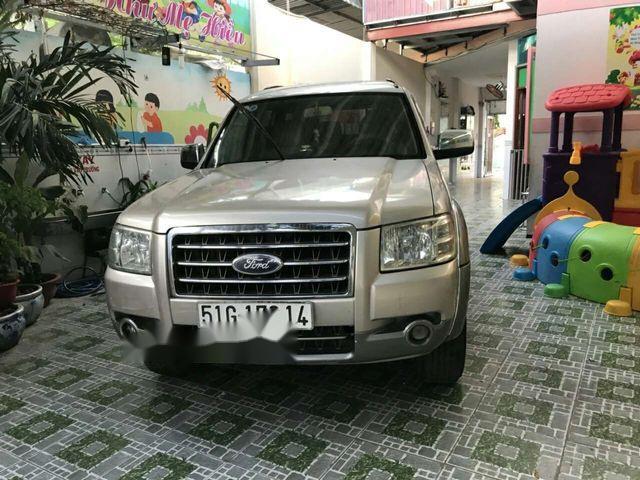 Cần bán Ford Everest năm sản xuất 2008, giá chỉ 420 triệu