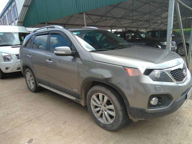 Bán xe Kia Sorento đời 2013, màu xám