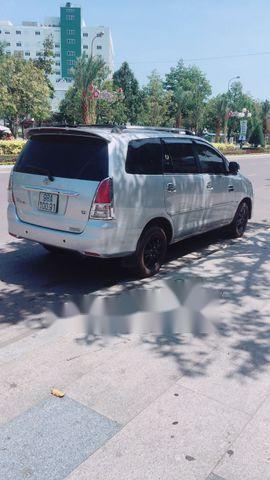 Bán xe Toyota Innova sản xuất năm 2008, màu bạc