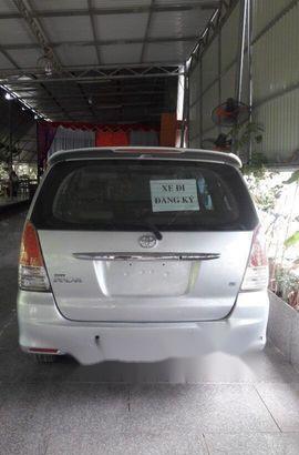 Bán Toyota Innova G sản xuất 2009, màu bạc 