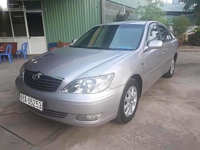 Bán xe Toyota Camry 3.0V đời 2002, màu xám 