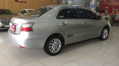 Salon bán xe Toyota Vios 1.5MT đời 2010, màu bạc   