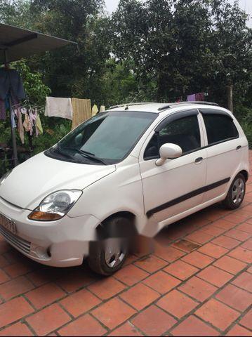 Cần bán xe Chevrolet Spark đời 2010, màu trắng