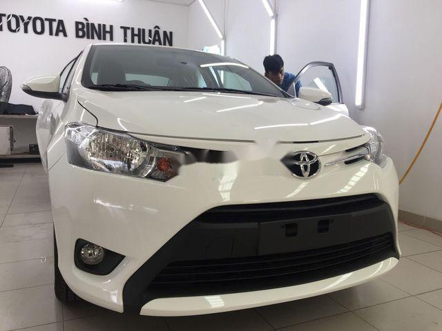 Cần bán Toyota Vios đời 2018, màu trắng, 490tr