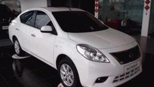 Cần bán Nissan Sunny 1.5 MT đời 2018, màu trắng, 438tr