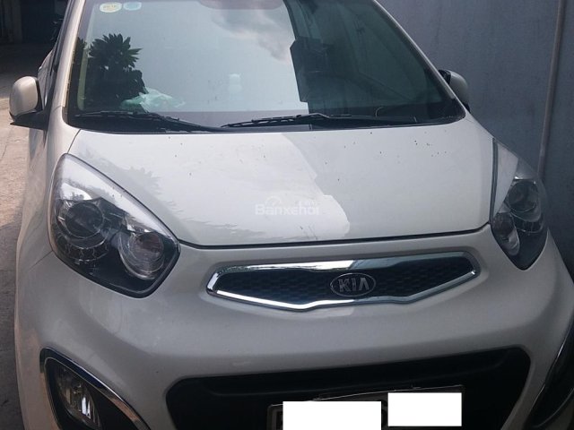 Cần bán xe Kia Picanto S năm 2013, màu trắng, xe gia đình, giá 305tr