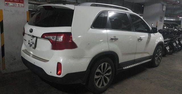 Bán ô tô Kia Sorento đời 2016, màu trắng, 840 triệu