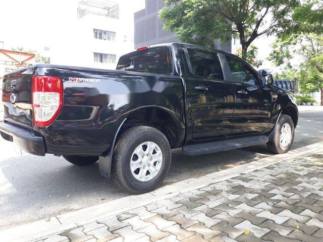 Bán ô tô Ford Ranger XLS AT năm sản xuất 2017, màu đen, nhập khẩu Thái