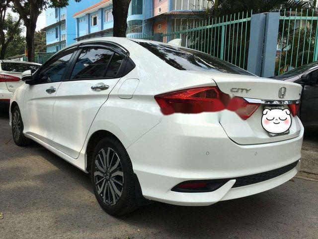 Bán Honda City Top đời 2017, màu trắng  