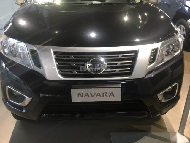 Bán xe Nissan Navara năm sản xuất 2017, màu đen, nhập khẩu, 669tr