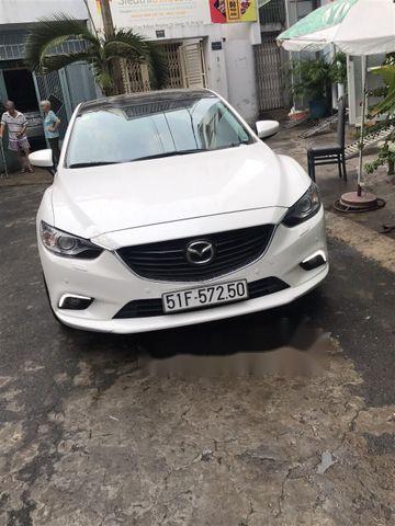 Bán Mazda 6 2.0 năm sản xuất 2015, màu trắng, giá 750tr