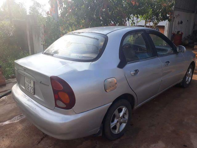 Chính chủ bán xe Daewoo Lanos năm 2004, màu bạc