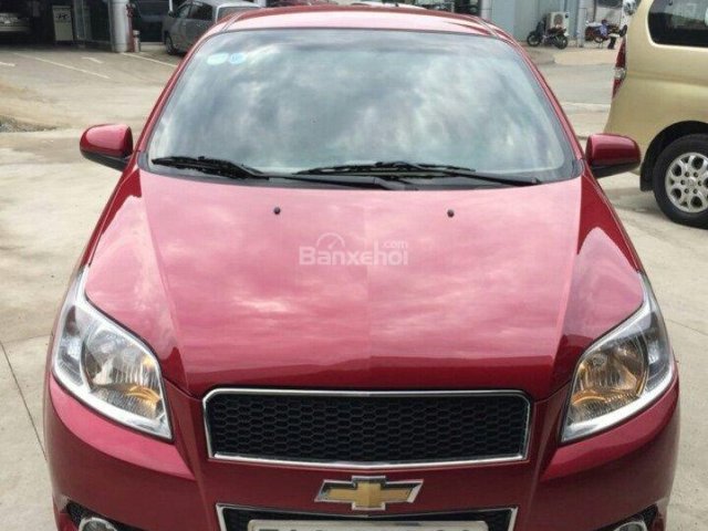 Bán Chevrolet Aveo LT màu đỏ tươi, số sàn sản xuất 2017 biển Sài Gòn