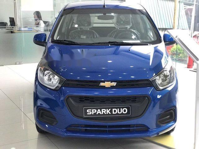 Bán ô tô Chevrolet Spark VAN năm sản xuất 2018, màu xanh lam giá cạnh tranh