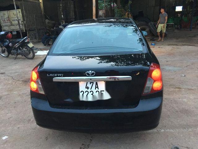 Cần bán gấp Daewoo Lacetti đời 2004