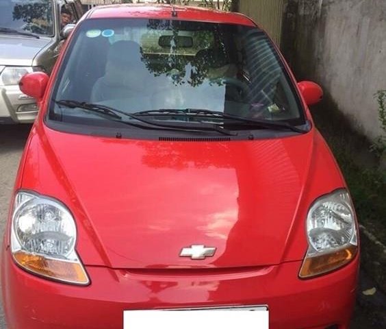 Cần bán gấp Chevrolet Spark 2010, màu đỏ, nhập khẩu nguyên chiếc, giá 215tr