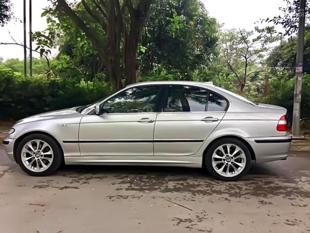 Chính chủ bán BMW 3 Series 325i SX 2005, màu bạc, nhập khẩu