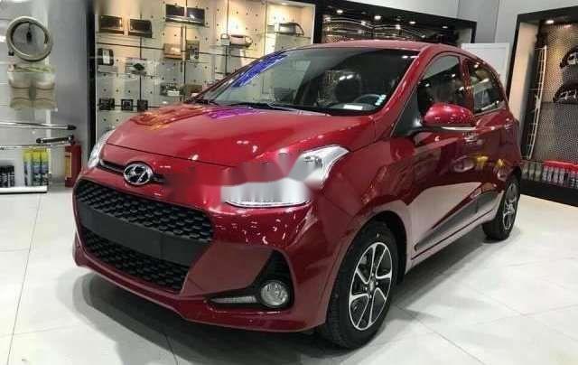 Cần bán Hyundai Grand i10 đời 2018, màu đỏ