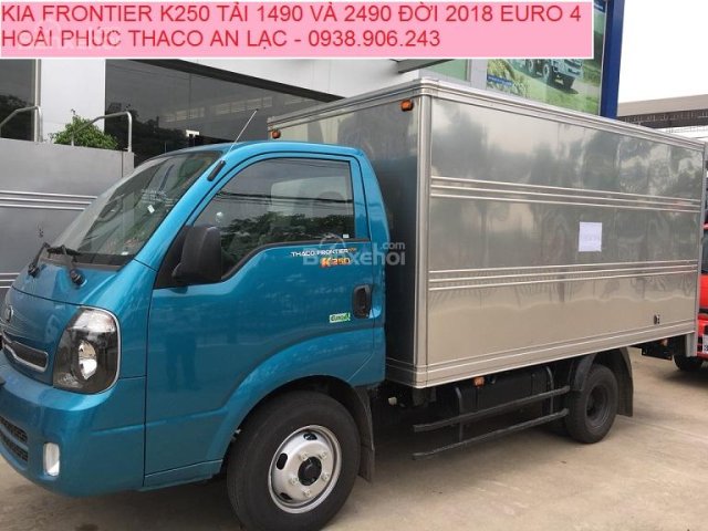 Bán xe 2,4 tấn thùng mui bạt, thùng kín đời 2018, Kia K250 tiêu chuẩn Euro 4