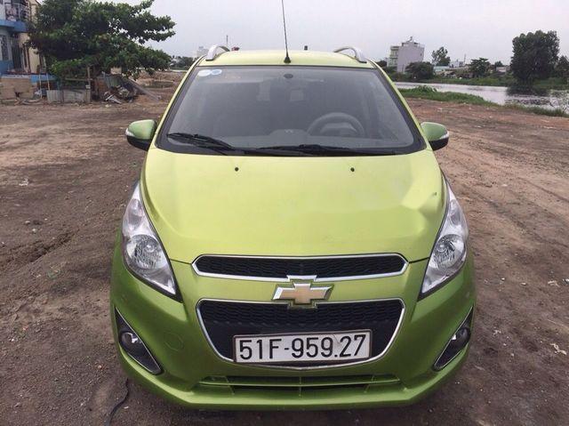 Cần bán gấp Chevrolet Spark LT 1.25 2016 còn mới, giá 265tr