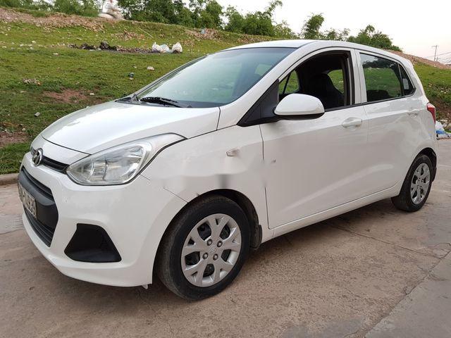 Cần bán Hyundai Grand i10 sản xuất 2014, màu trắng, xe nhập