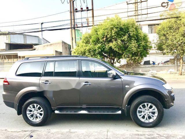 Cần bán lại xe Mitsubishi Pajero năm sản xuất 2016, 700 triệu