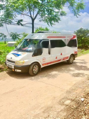 Bán Ford Transit sản xuất năm 2005, màu trắng, 93 triệu