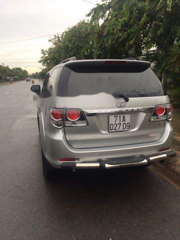 Bán Toyota Fortuner 2.4G đời 2016, màu bạc  