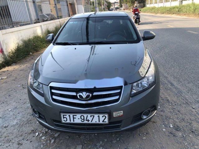 Cần bán lại xe Chevrolet Lacetti năm sản xuất 2010, màu xám, 350tr