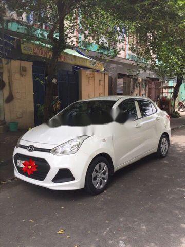 Cần bán xe Hyundai Grand i10 1.2 năm sản xuất 2016, màu trắng, nhập khẩu nguyên chiếc chính chủ