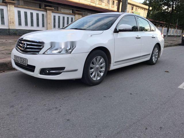 Bán xe Nissan Teana 2010, màu trắng