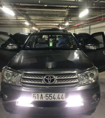 Bán ô tô Toyota Fortuner đời 2010, màu xám 