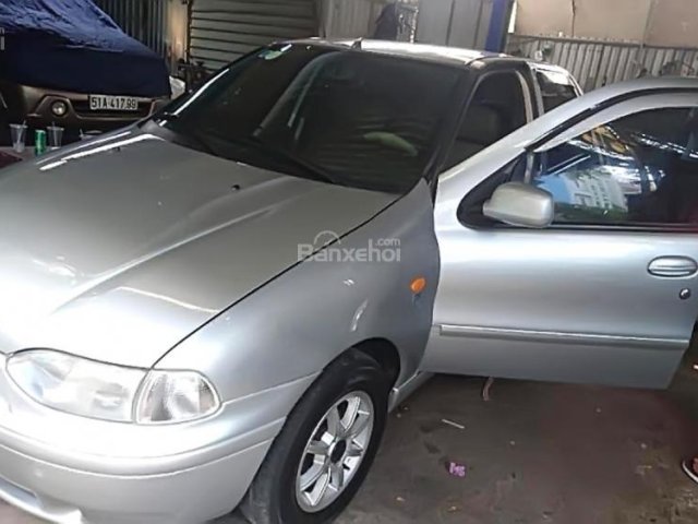 Cần bán lại xe Fiat Siena đời 2003, màu bạc, nhập khẩu nguyên chiếc, giá 130tr