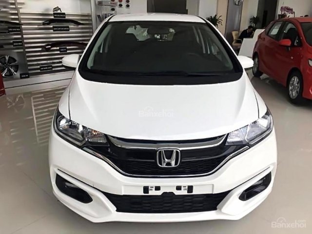 Cần bán xe Honda Jazz V 2018, màu trắng, nhập khẩu, giá tốt