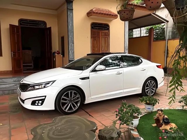 Cần bán Kia Optima Full đời 2015, màu trắng, nhập khẩu nguyên chiếc