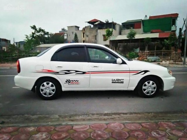 Bán xe Daewoo Lanos sản xuất năm 2002, màu trắng giá cạnh tranh