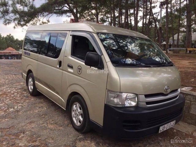 Cần bán lại xe Toyota Hiace 2.5 đời 2009, giá chỉ 350 triệu