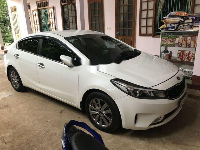 Bán Kia Cerato 2016, màu trắng như mới, 478tr